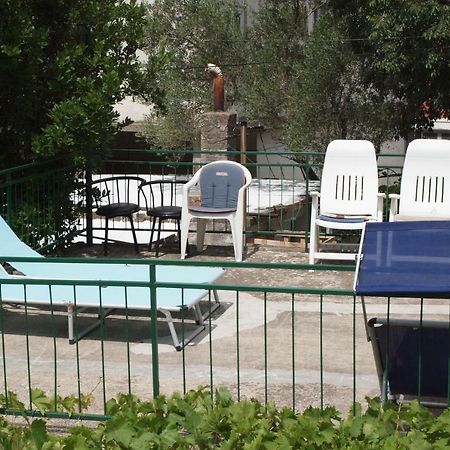 Apartments Viktorija Starigrad Paklenica Ngoại thất bức ảnh