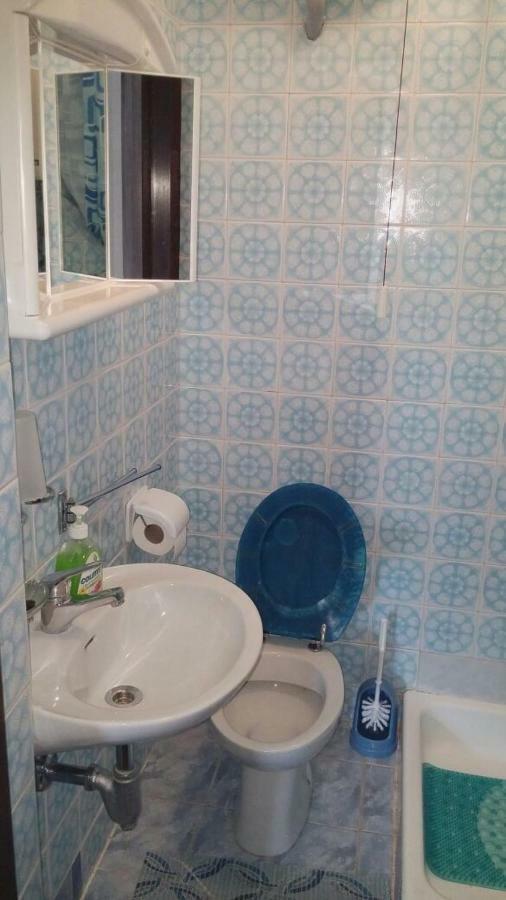 Apartments Viktorija Starigrad Paklenica Ngoại thất bức ảnh